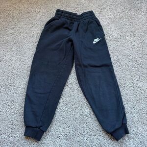 Nike Sportswear Club Fleece Big Kid Jogger Sweatpants Black Size Small